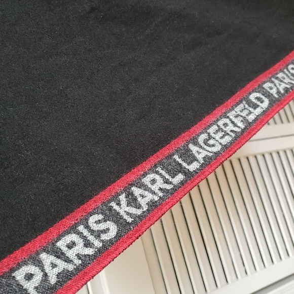 Karl Lagerfeld Black Cape with Red Accents - Picture 2 of 5